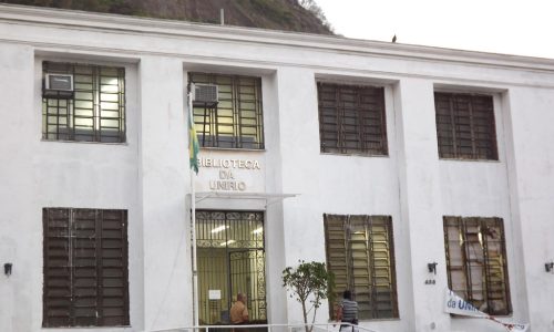 Biblioteca_central_unirio